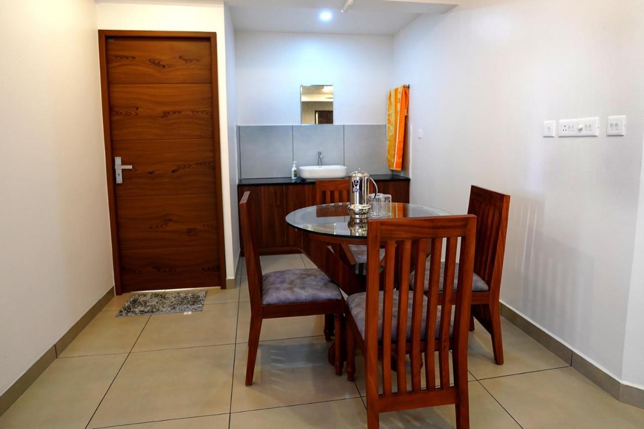 Kadampanattu'S Homestay Kochi Exterior foto